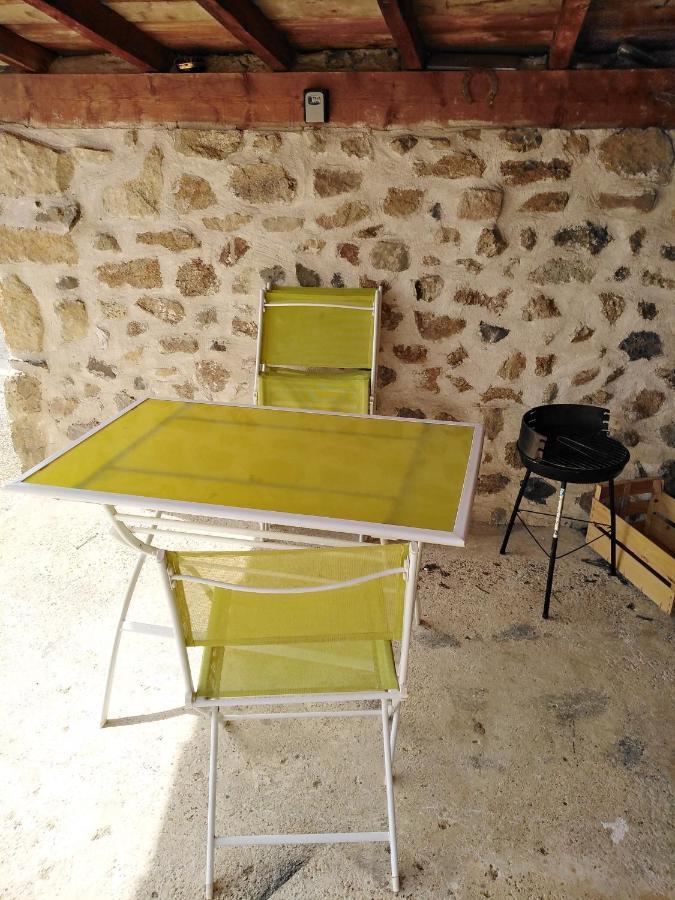Ferienwohnung Chaleureux A La Campagne Saint-Germain-Laprade Exterior foto